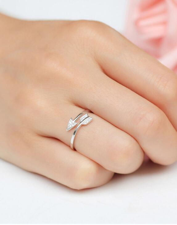 Fashion rings for women